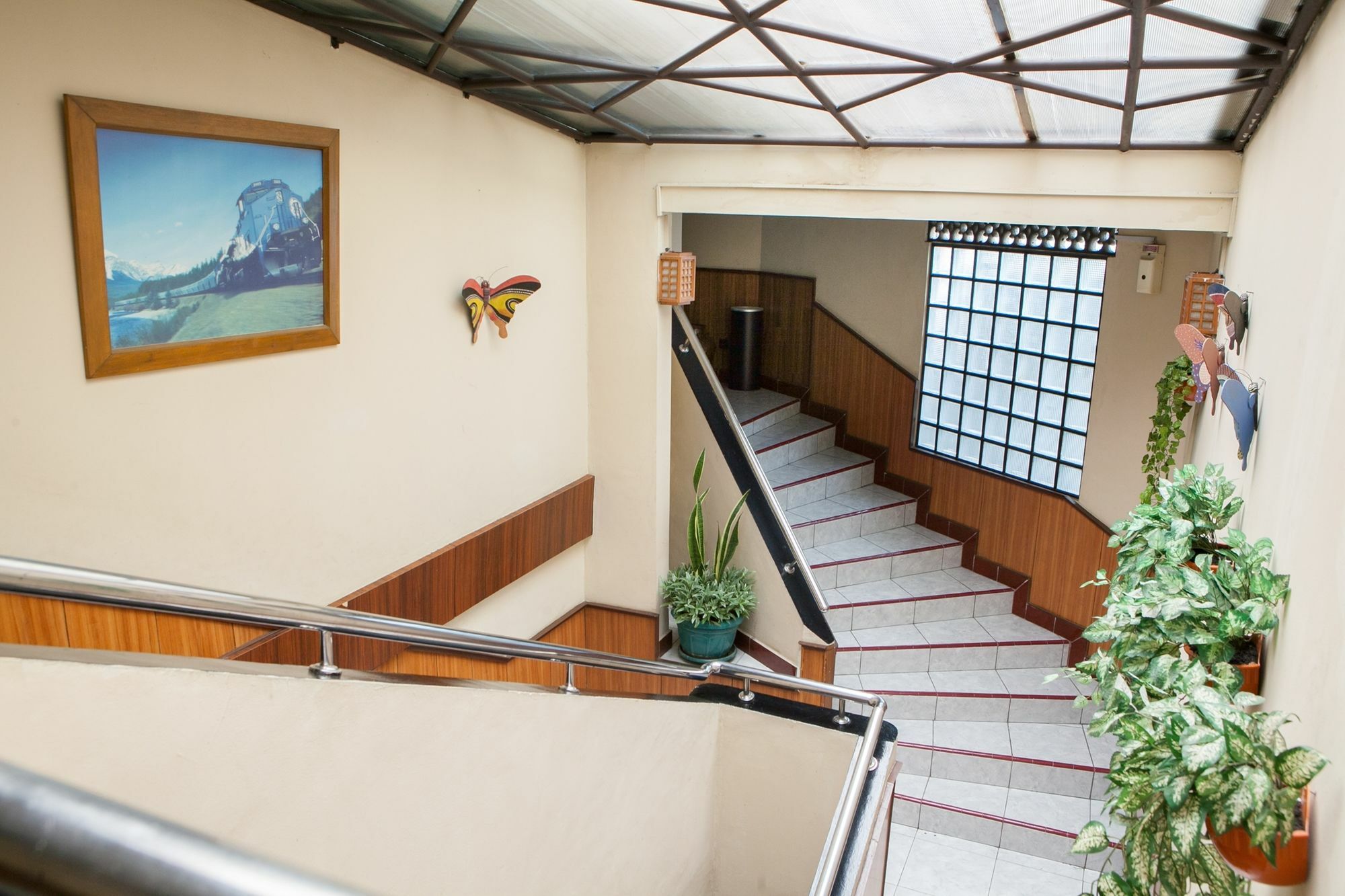 Reddoorz Plus Near Riau Street Μπαντούνγκ Εξωτερικό φωτογραφία